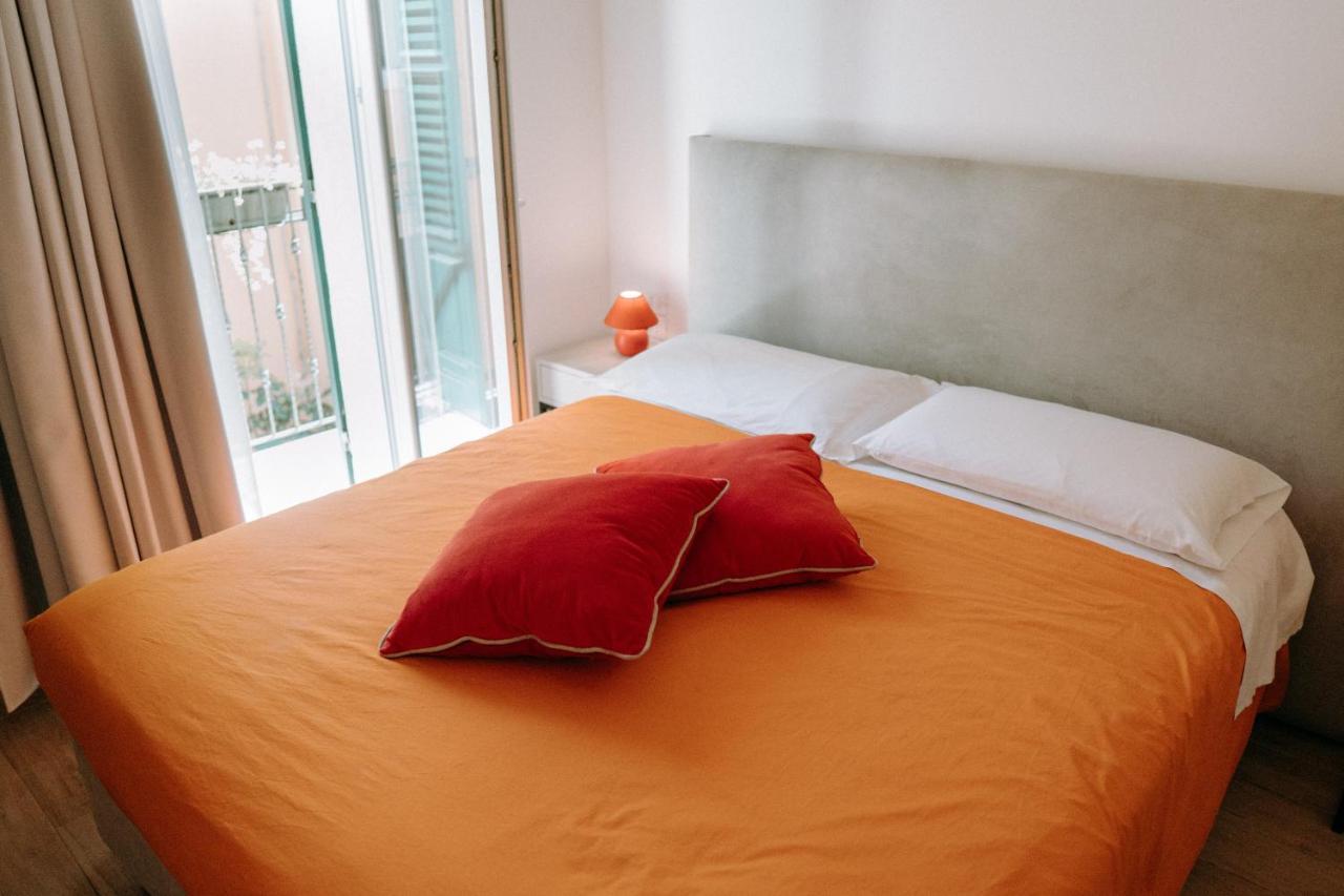 โรเมโอ จูเลียตตา รูม อพาร์ตเมนต์ เตอร์กิชบาธ เวโรนา Bed & Breakfast ภายนอก รูปภาพ